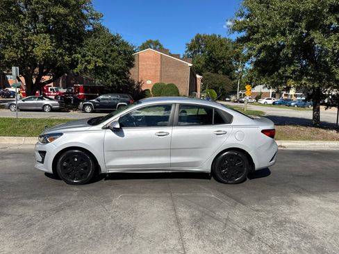 Used 2022 Kia Rio S image 8