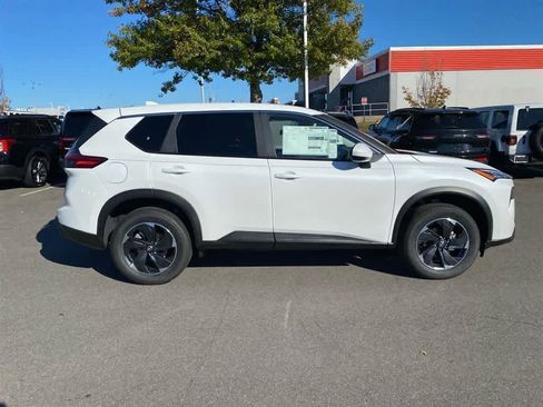 New 2026 Nissan Rogue SV image 8