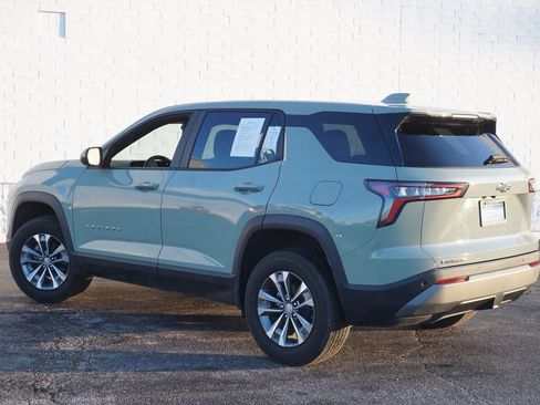 Used 2026 Chevrolet Equinox LT image 8