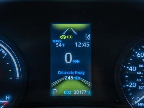 Certified 2022 Toyota Sienna XSE image 43