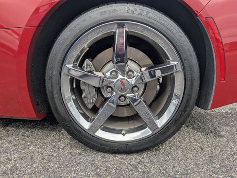 Used 2014 Chevrolet Corvette Stingray Coupe w/ 2LT Preferred Equipment Group RWD image 12