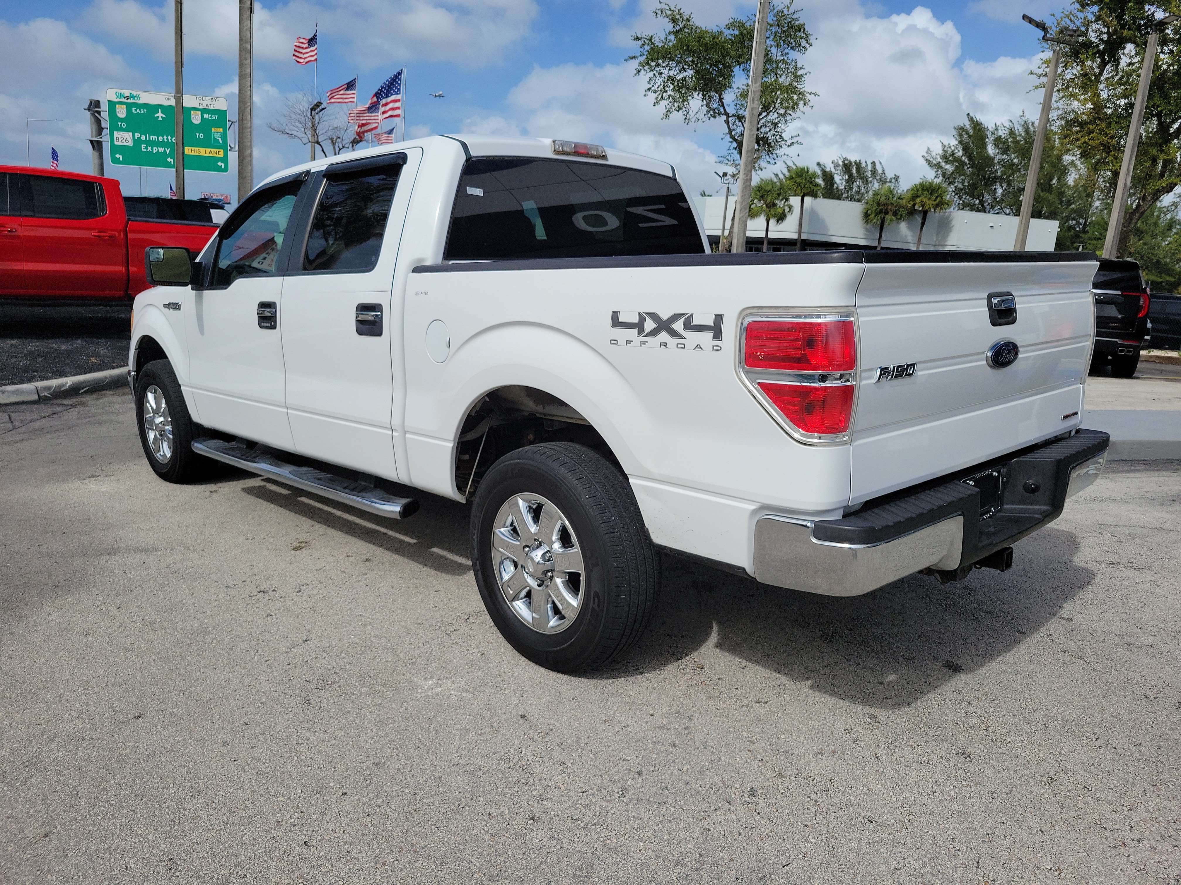 Used 2013 Ford F150 XLT w/ XLT Chrome Pkg AWD/4WD image 7