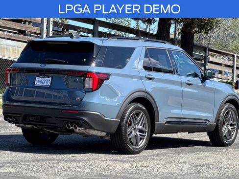 Used 2026 Ford Explorer ST w/ Sun And Sound Package AWD/4WD image 4