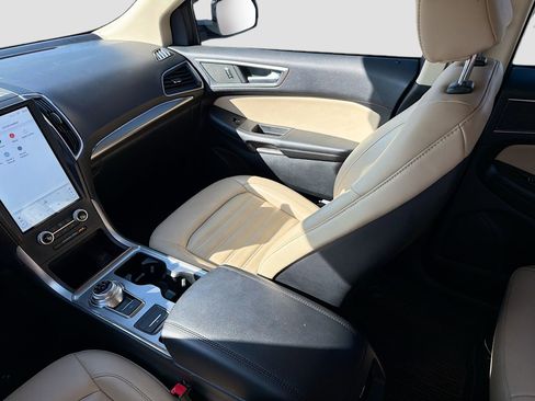 Used 2022 Ford Edge SEL w/ Convenience Package image 29