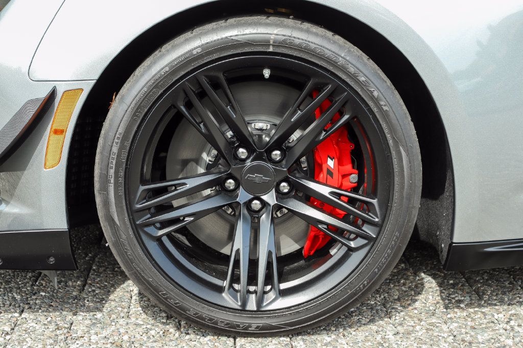 Used 2023 Chevrolet Camaro ZL1 RWD image 17
