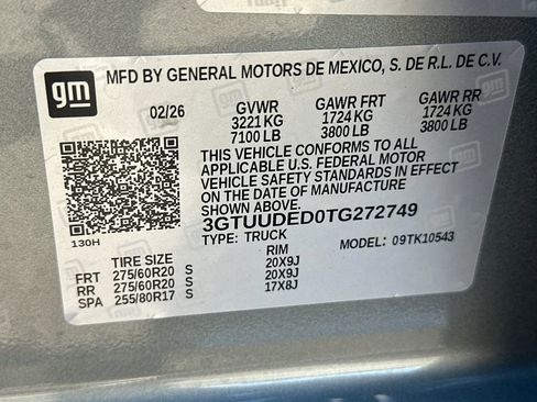 New 2026 GMC Sierra 1500 SLT w/ SLT Premium Package image 26