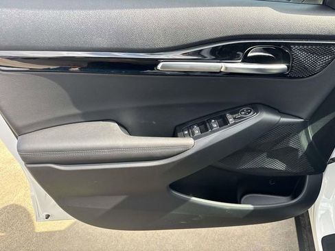 New 2026 Kia Seltos S FWD image 21