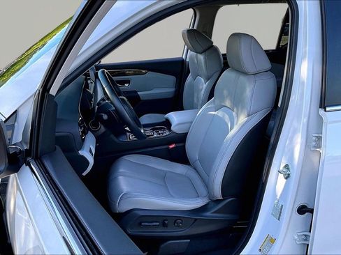 Certified 2025 Honda Pilot EX-L image 15
