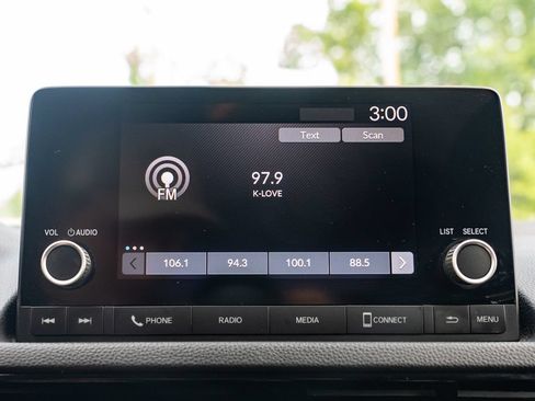 Used 2022 Honda Civic LX image 16