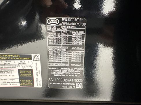 Used 2024 Land Rover Range Rover Sport SE image 19