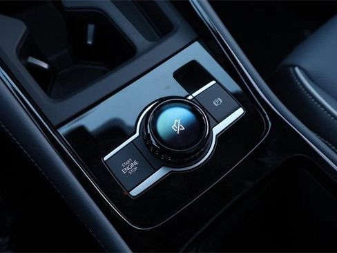 New 2026 Volkswagen Tiguan SEL R-Line image 19