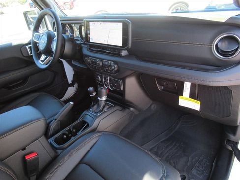 New 2026 Jeep Wrangler Sahara image 9