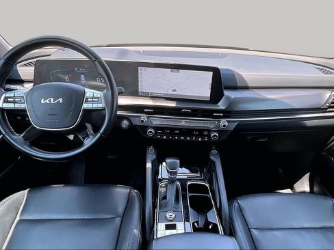 Used 2025 Kia Telluride S FWD image 14