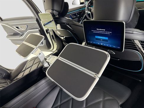 Used 2023 Mercedes-Benz Maybach S 680 4MATIC image 37