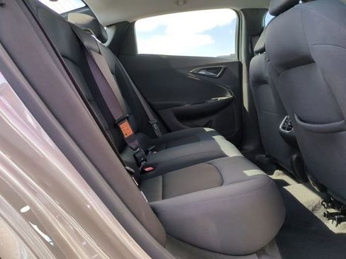 Used 2025 Chevrolet Malibu LT FWD image 32