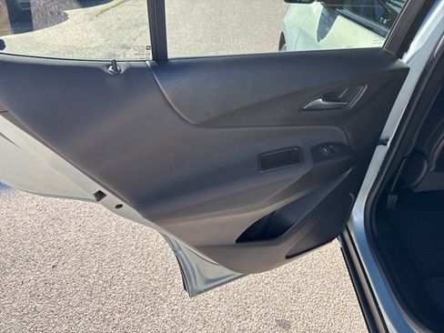 Used 2022 Chevrolet Equinox RS w/ RS Leather Package image 54