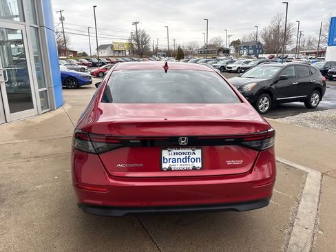Used 2023 Honda Accord LX image 5