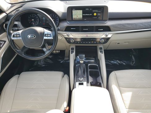Used 2021 Kia Telluride SX w/ SX Prestige Package image 17