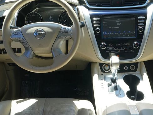 Used 2016 Nissan Murano Platinum w/ Platinum Technology Package AWD/4WD image 5