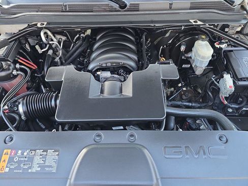 Used 2019 GMC Yukon Denali w/ Open Road Package image 3