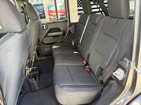 Used 2020 Jeep Wrangler Unlimited Sahara w/ Dual Top Group image 23