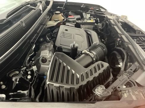 Certified 2022 GMC Acadia SLE AWD/4WD image 23