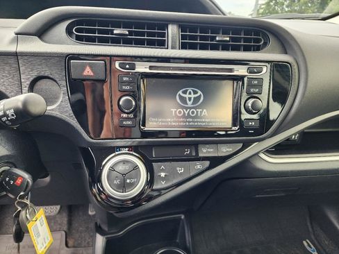 Used 2015 Toyota Prius C Two FWD image 17
