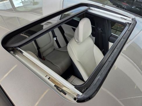 Certified 2024 Mercedes-Benz C 300 Sedan image 21