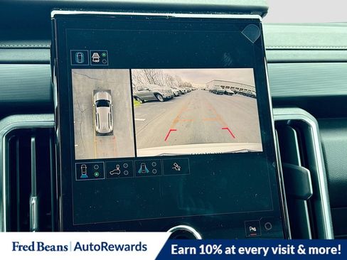New 2026 GMC Acadia Elevation w/ Elevation Premium Package AWD/4WD image 13