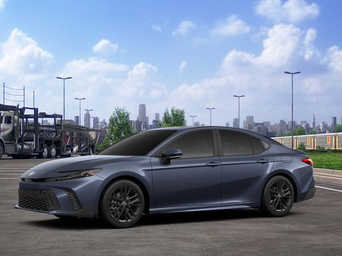 New 2026 Toyota Camry SE FWD image 3