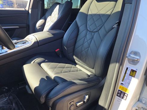 Used 2023 BMW X5 xDrive40i image 26