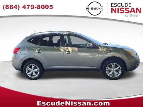 Used 2008 Nissan Rogue SL w/ Premium Pkg image 2