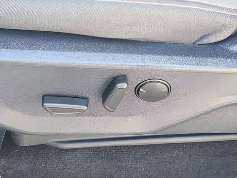 Used 2022 Ford F150 XLT w/ Equipment Group 302A High image 26