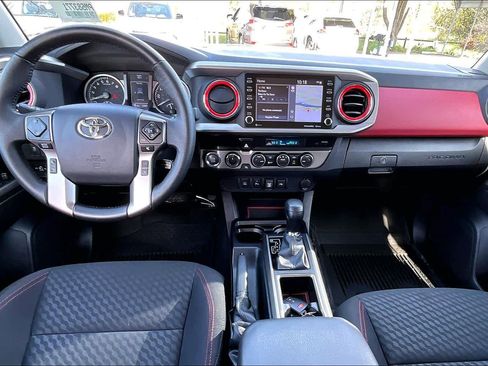 Certified 2023 Toyota Tacoma SR5 image 15