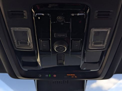 New 2026 GMC Yukon XL Denali image 29