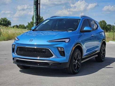 New 2026 Buick Encore GX Sport Touring w/ Comfort Package image 2