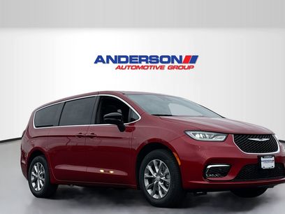 New 2026 Chrysler Pacifica Limited