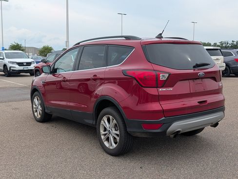 Used 2019 Ford Escape SEL AWD/4WD image 3