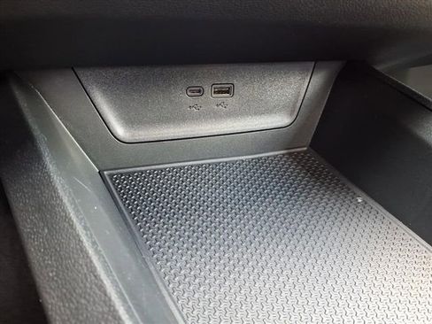 New 2026 Chevrolet Equinox LT w/ Midnight Edition image 25