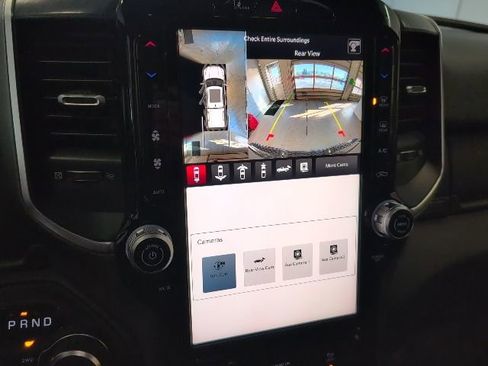 New 2026 RAM 1500 4x4 Crew Cab image 21