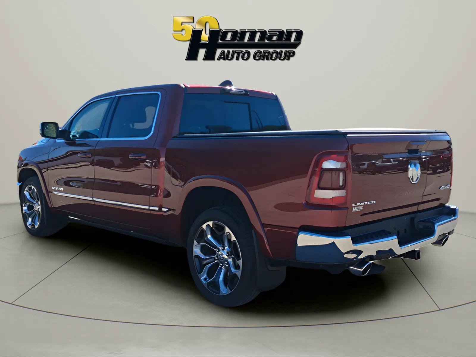 Used 2023 RAM 1500 4x4 Crew Cab Limited image 3