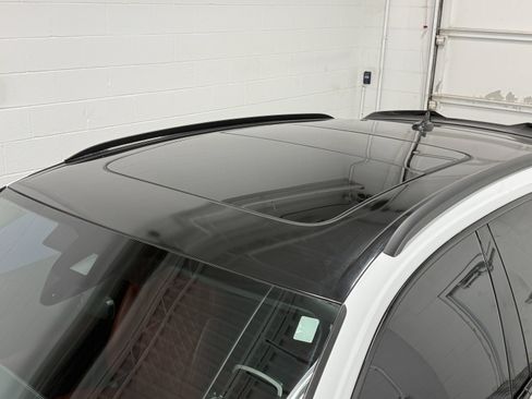 Used 2024 Audi SQ8 Prestige w/ Prestige Package AWD/4WD image 11