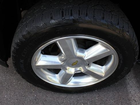 Used 2010 Chevrolet Tahoe LTZ AWD/4WD image 20