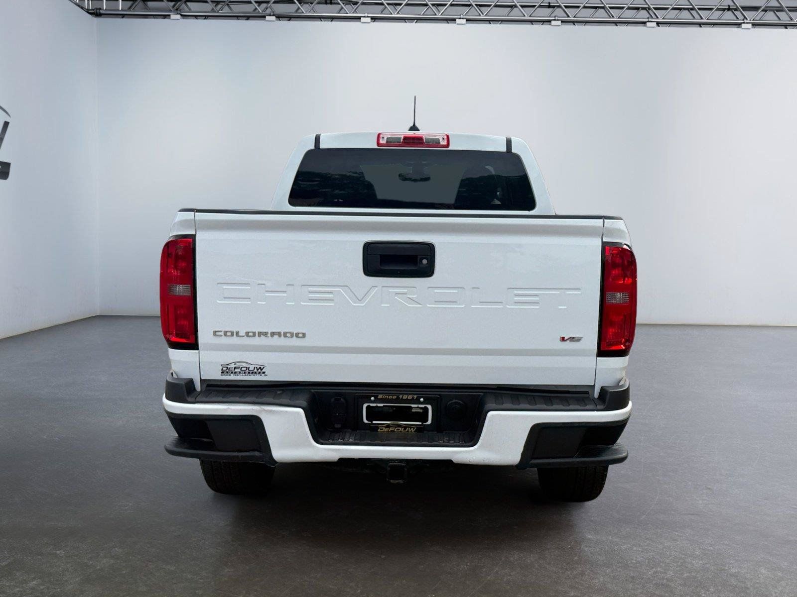 Used 2022 Chevrolet Colorado W/T w/ Custom Special Edition RWD image 4