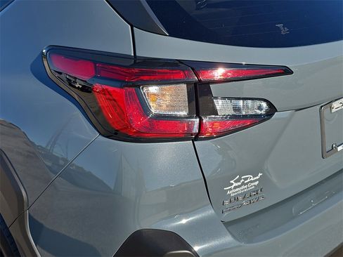 Used 2024 Subaru Crosstrek 2.0i w/ Crosstrek Mirror Package image 30