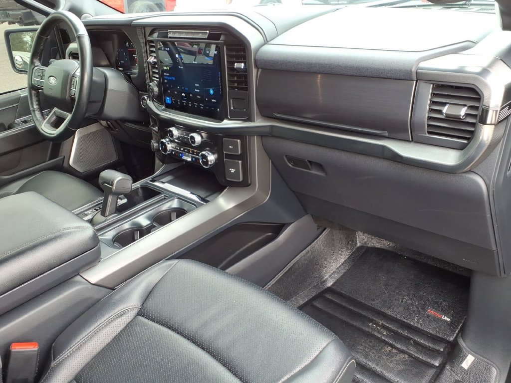 Used 2024 Ford F150 Lariat w/ Equipment Group 502A High AWD/4WD image 11
