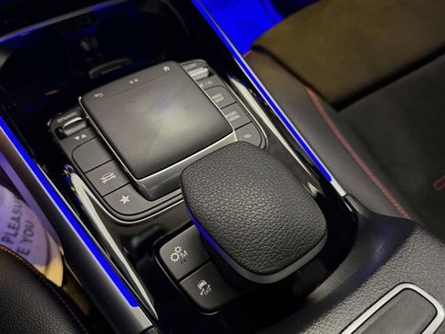 Certified 2023 Mercedes-Benz GLB 35 AMG 4MATIC image 37