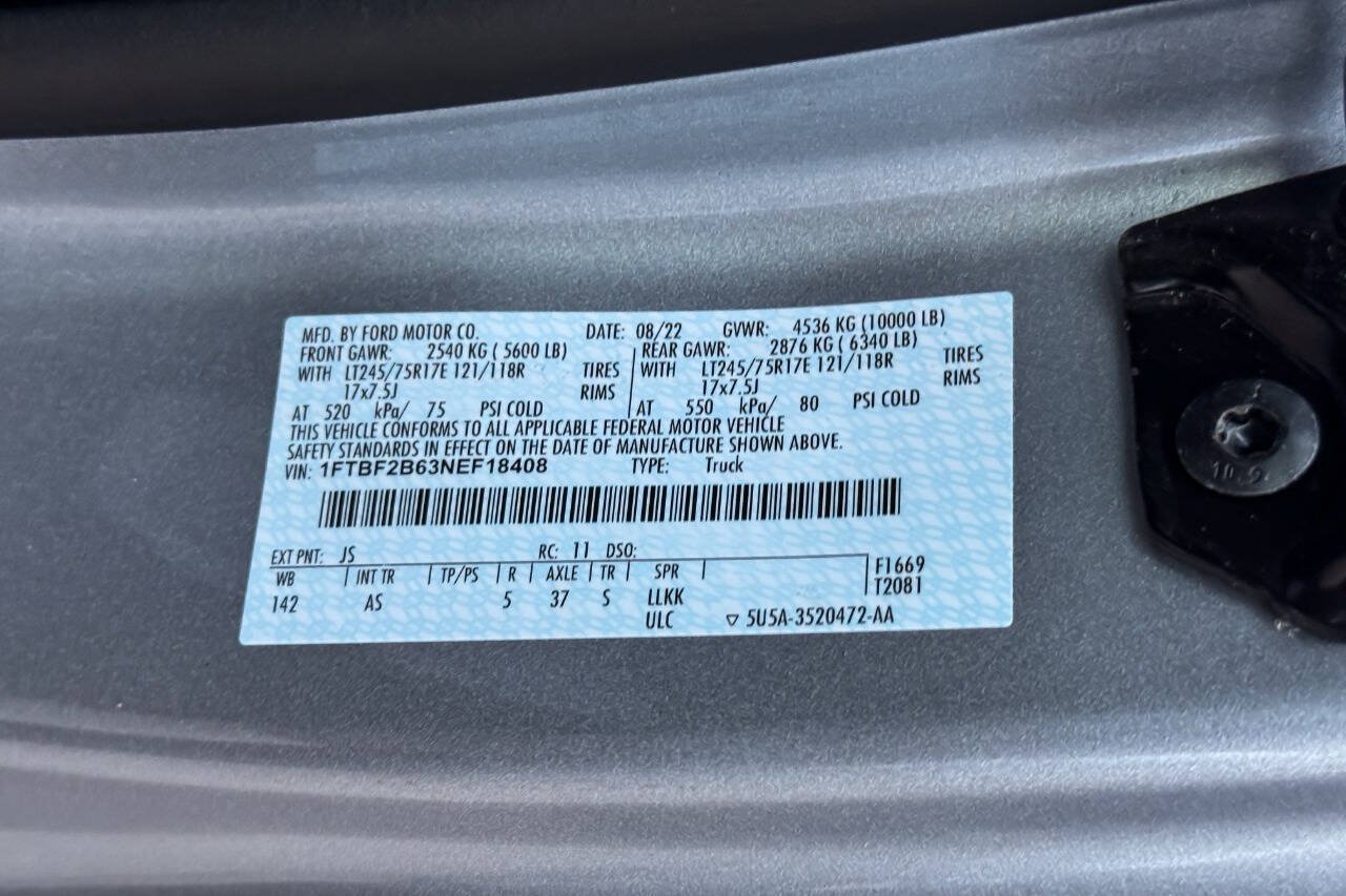 Used 2022 Ford F250 XL w/ Power Equipment Group AWD/4WD image 17