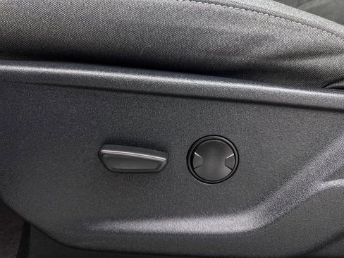 Used 2024 Ford F150 XLT w/ Mobile Office Package image 25