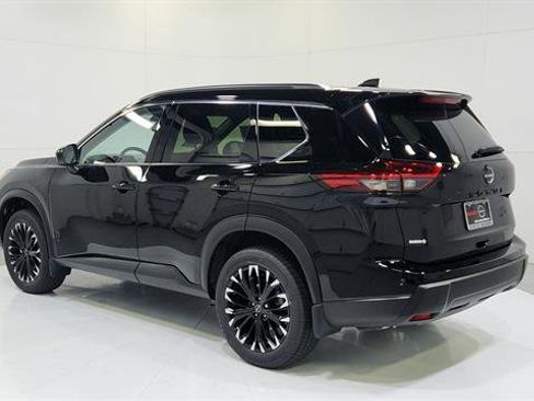 New 2026 Nissan Rogue Dark Armor FWD image 6